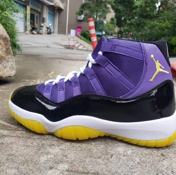 jordan - Picture 4 of 8